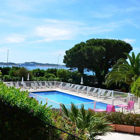 Hotel Villa Des Anges กรีโมด์ ภายนอก รูปภาพ