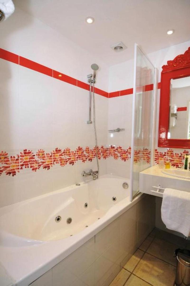 Hotel Villa Des Anges กรีโมด์ ภายนอก รูปภาพ