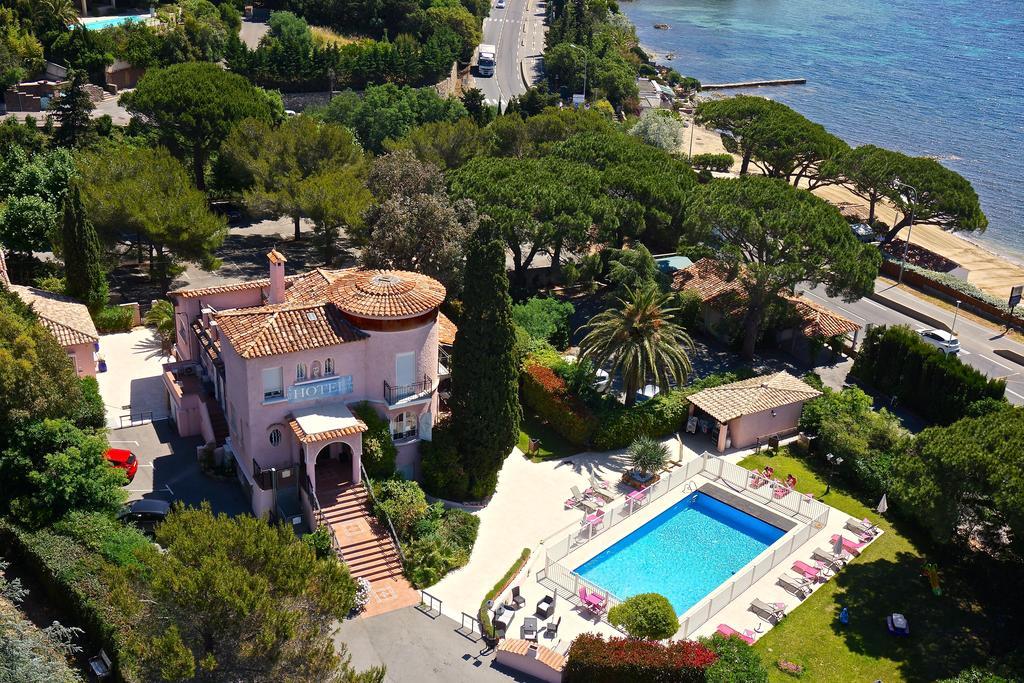 Hotel Villa Des Anges กรีโมด์ ภายนอก รูปภาพ