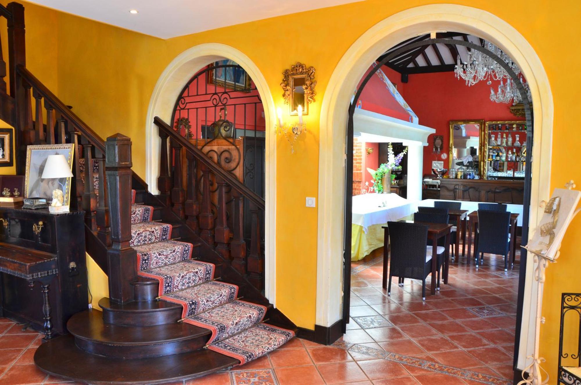 Hotel Villa Des Anges กรีโมด์ ภายนอก รูปภาพ